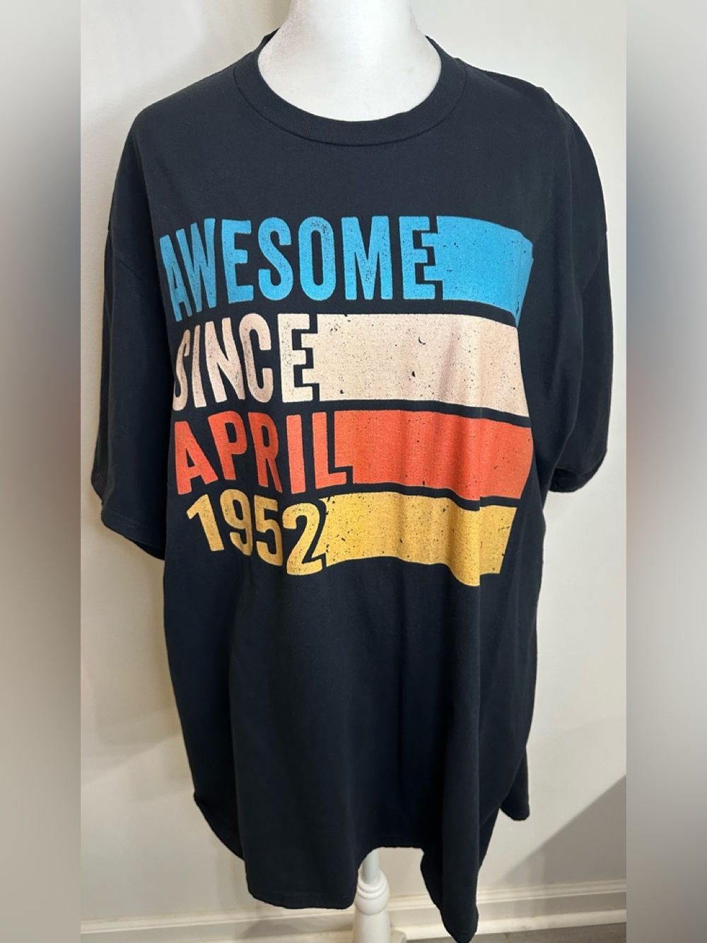 Unisex ‘Awesome Since April 1952' Graphic Tee - Size 2XL